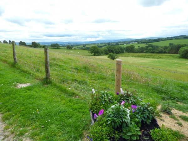 Black Mountain View Llanafan-fawr エクステリア 写真